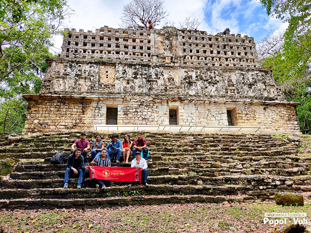 YAXCHILÁN Y BONAMPAK  (Selva Lacandona de 1 día.)