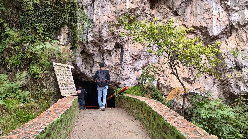 Grutas de Rancho Nuevo y Arcotete