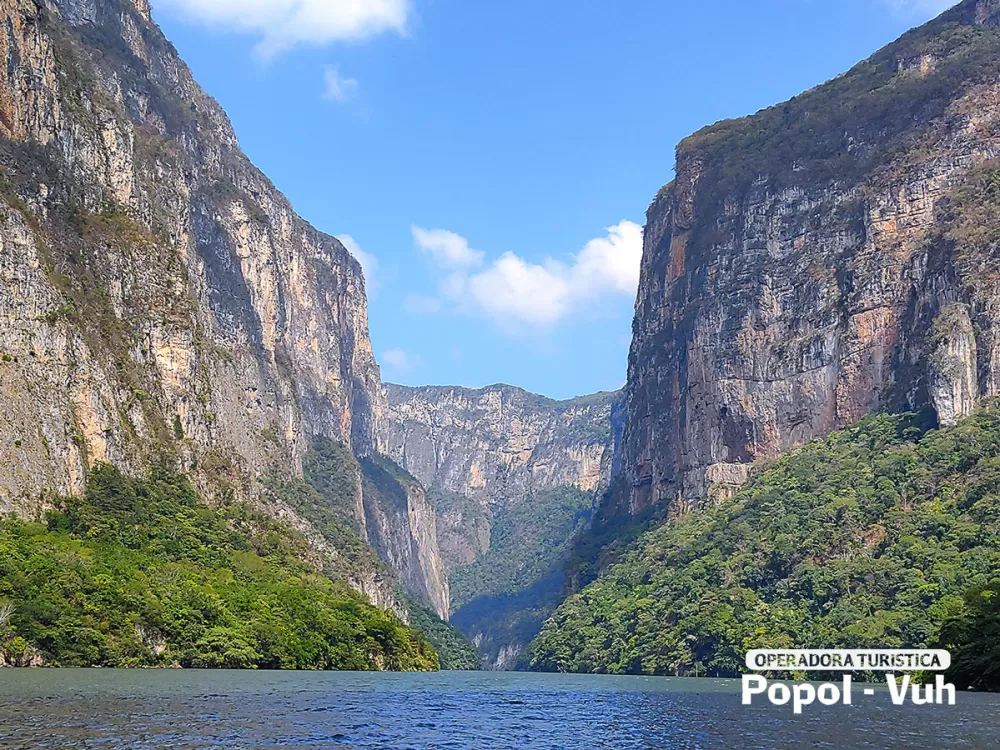 Cañon del Sumidero y Miradores y Chiapa de Corzo